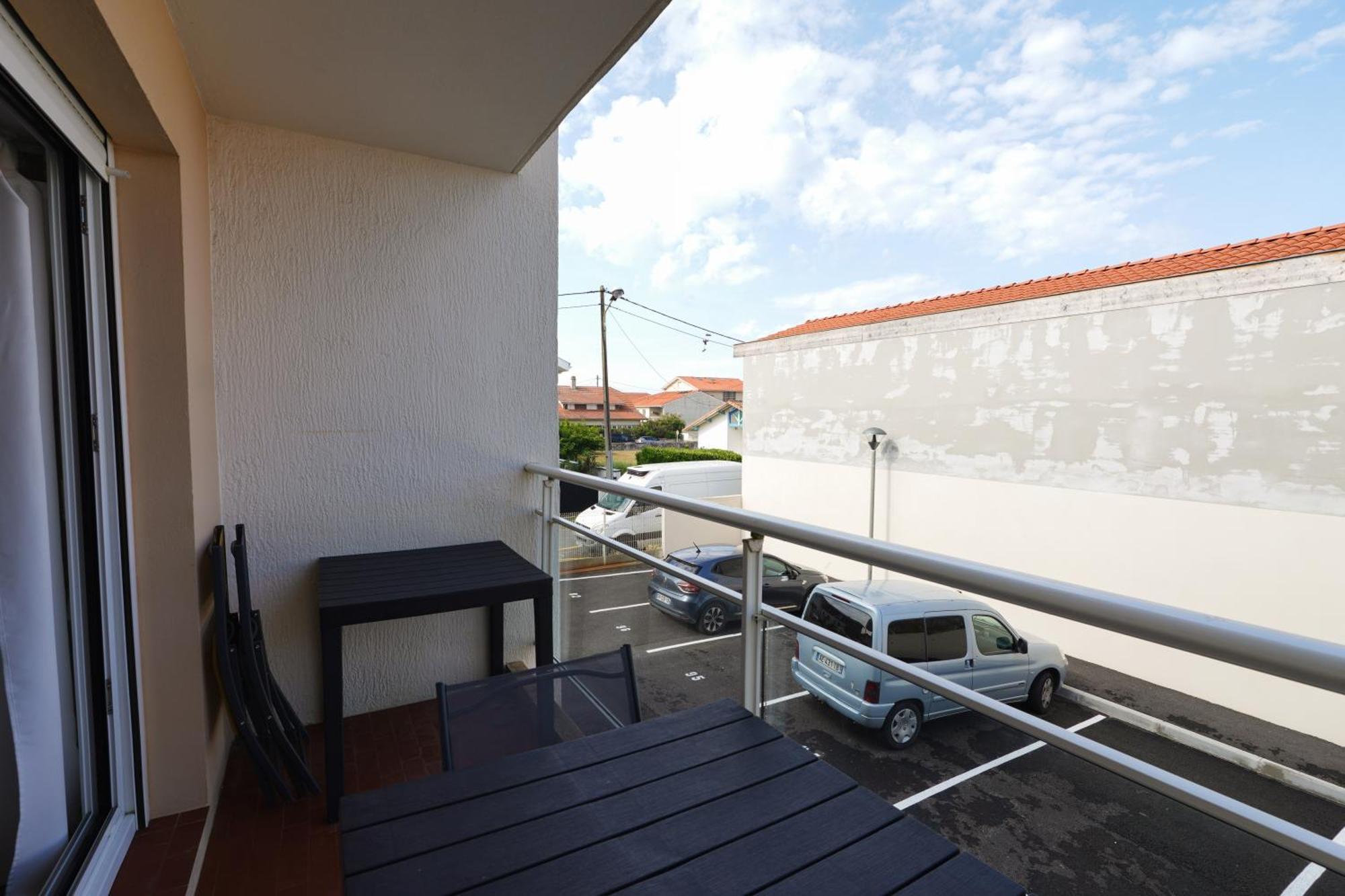 Studio entièrement rénové à deux pas des plages Biscarrosse Exterior foto